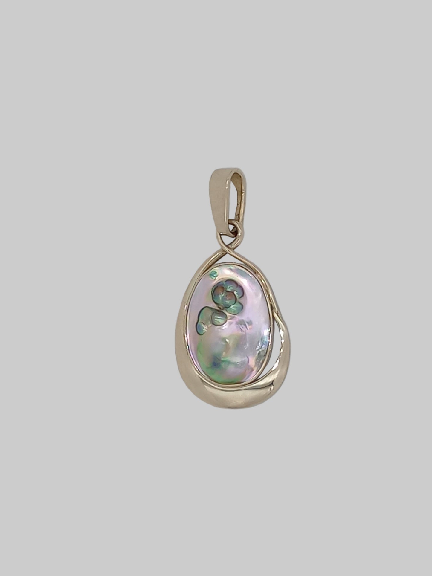Natural Wild Pāua (New Zealand Abalone) Pearl Pendant Bubbles