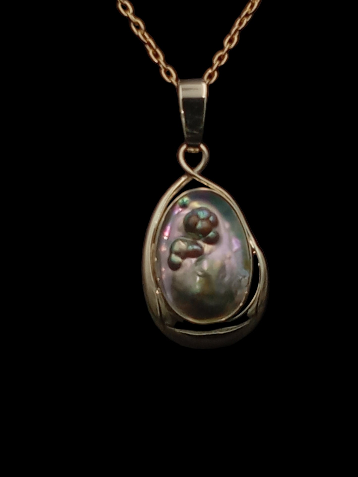 Natural Wild Pāua (New Zealand Abalone) Pearl Pendant Bubbles