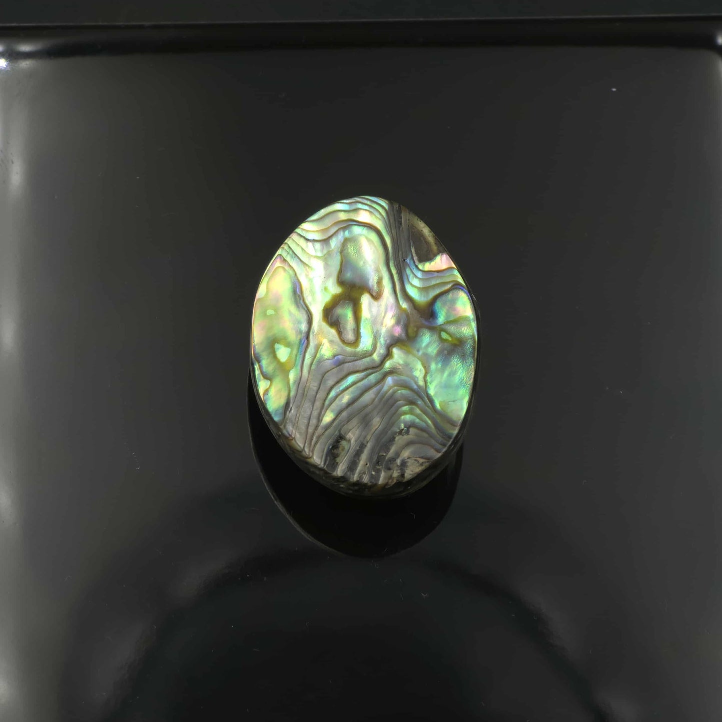 Wild Pāua Pearl Mabē